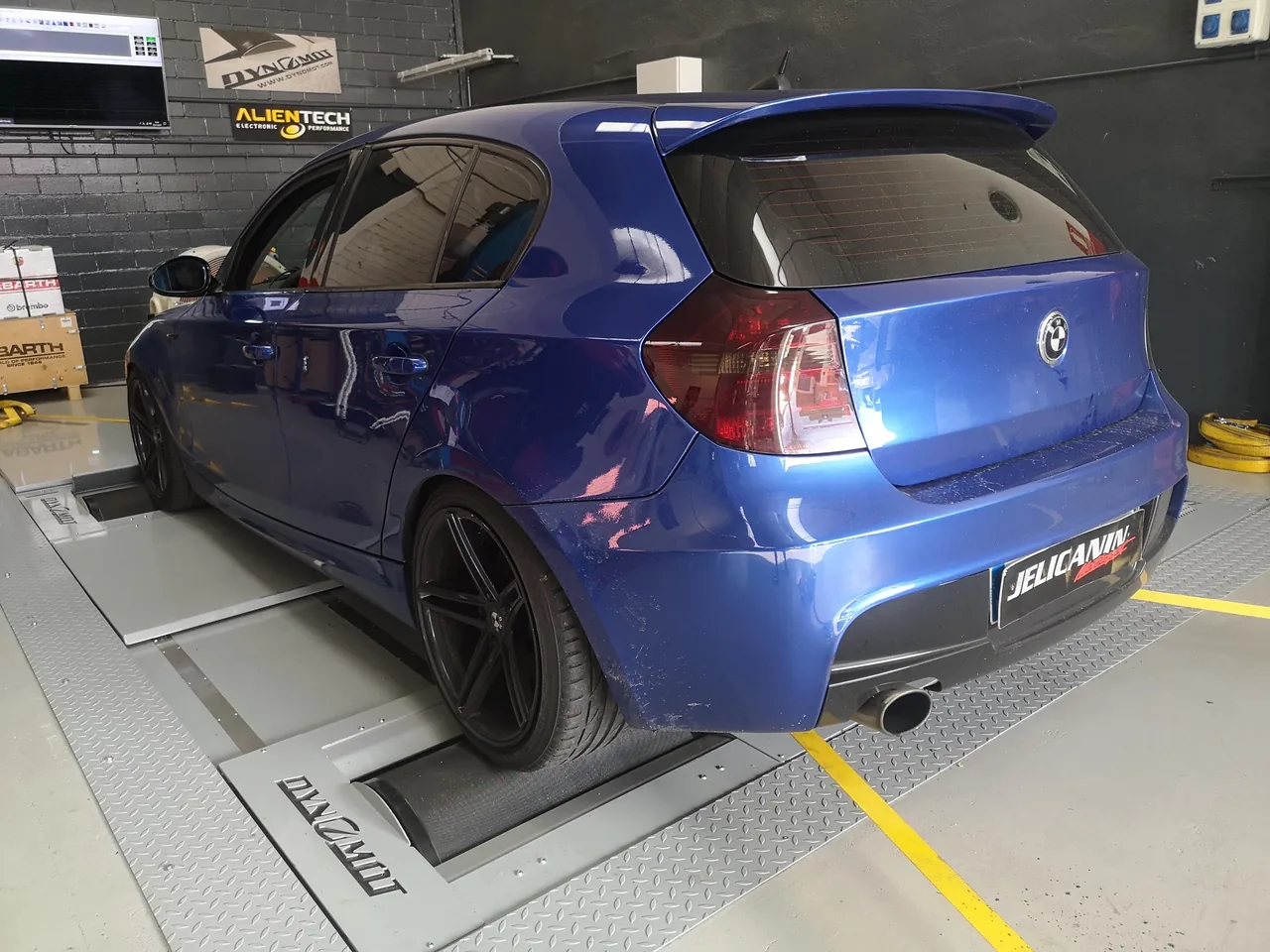 BMW Serie 1 118d en el banco de potencia DynoMot 4x4 de Jelicanin Motorsport