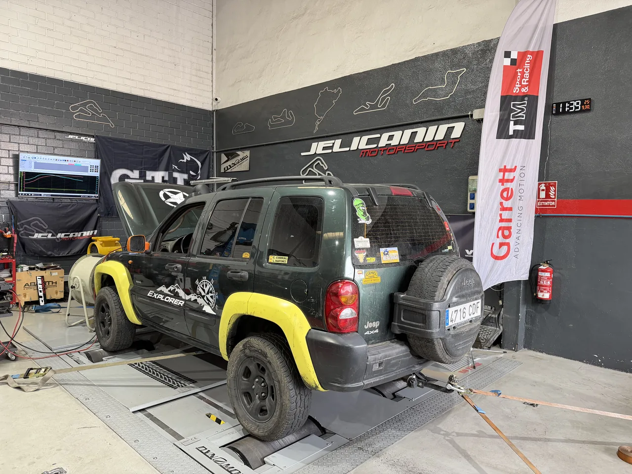 Jeep Cherokee 2.5 CRD 4X4 en el banco de potencia DynoMot 4x4 de Jelicanin Motorsport
