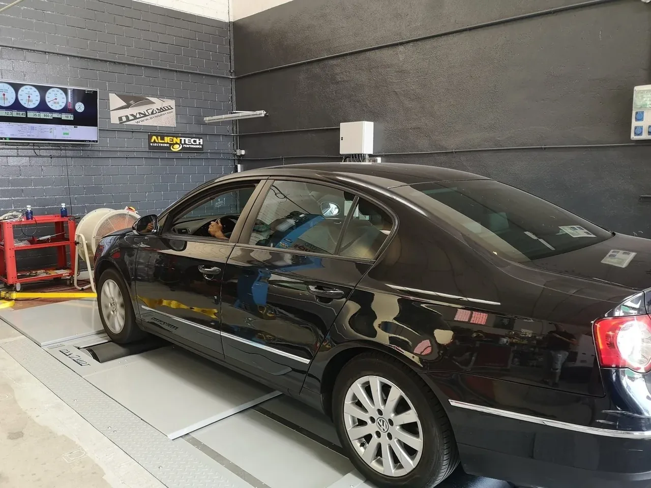 VW Passat en lanzada