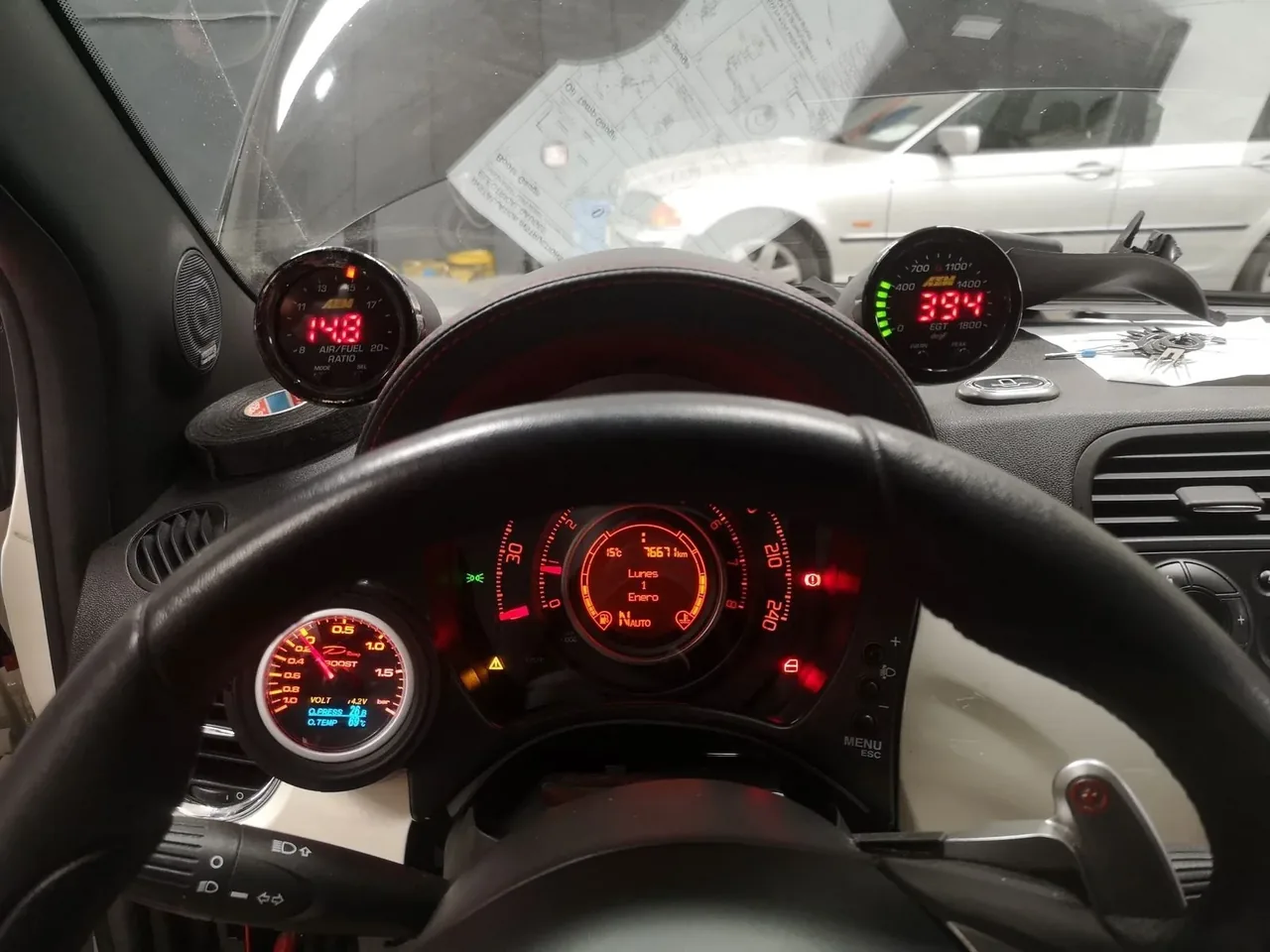 Relojes auxiliares en Abarth